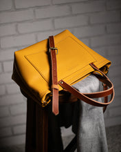 Load image into Gallery viewer, Limited Run | The Millioti Crossbody Purse
