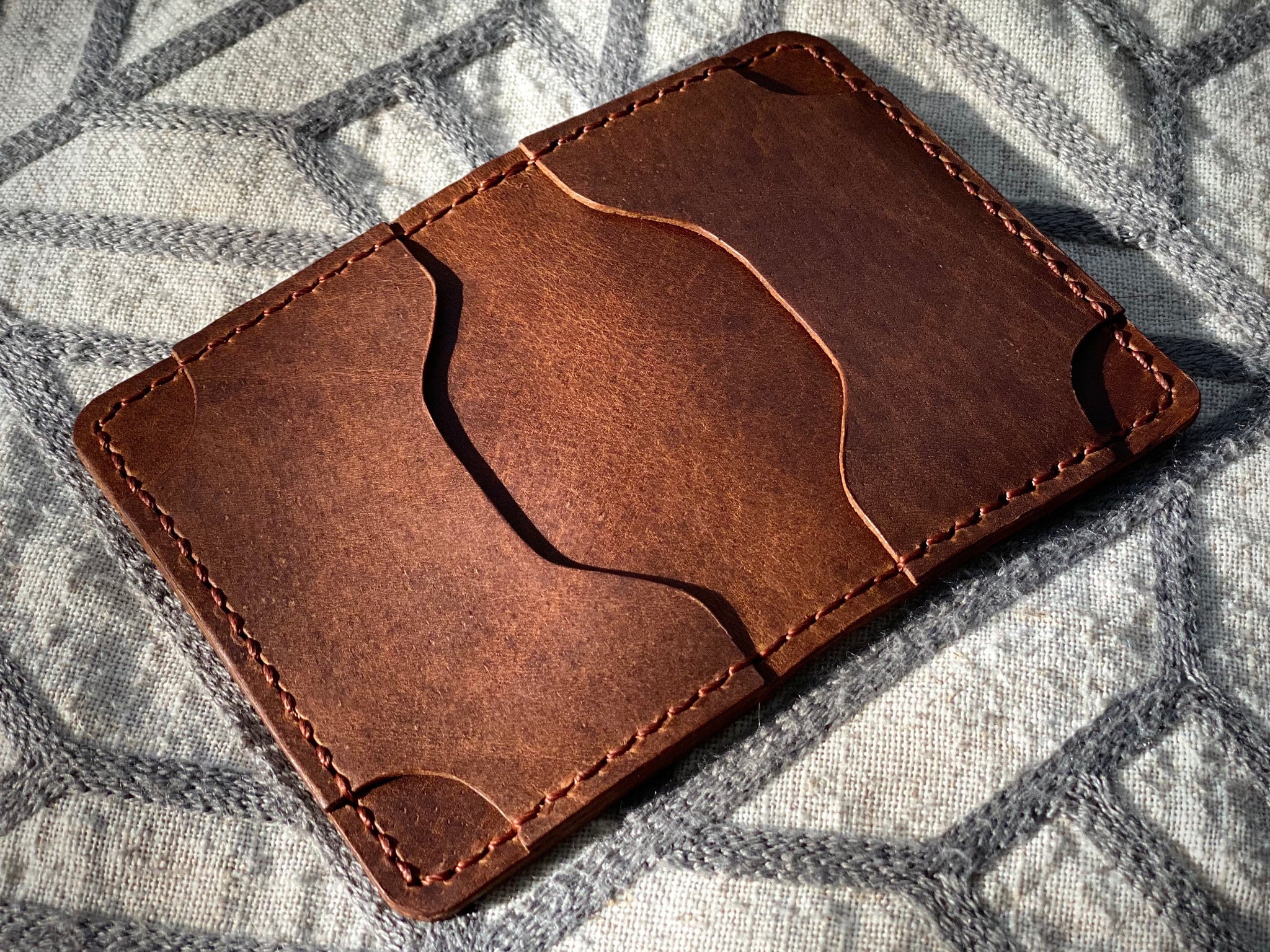 The Minimalist Mk1 | 8-Card Wallet – Petrichor Leather Co.